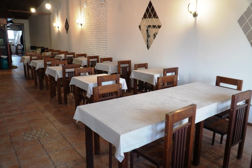 Restauracja Szampańska, usytuowana przy ul....