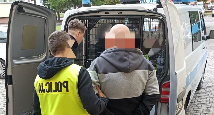 Zatrzymany przez policję bandyta 