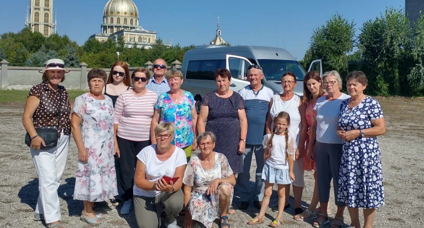 Pogoda , Panie Siedliska Wojcieszków pielgrzymce Licheniu - zdjęcie, fotografia