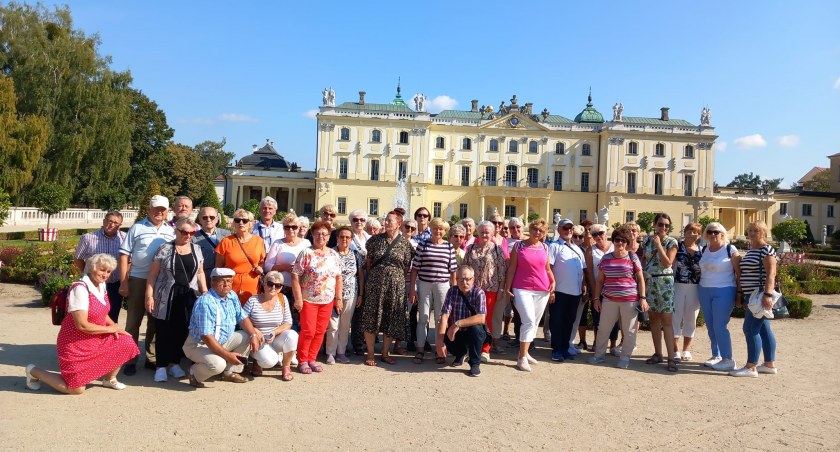 Pogoda , Seniora Czas z Łukowa zwalnia tempa! Seniorzy nadal podróży odwiedzili Białystok - zdjęcie, fotografia