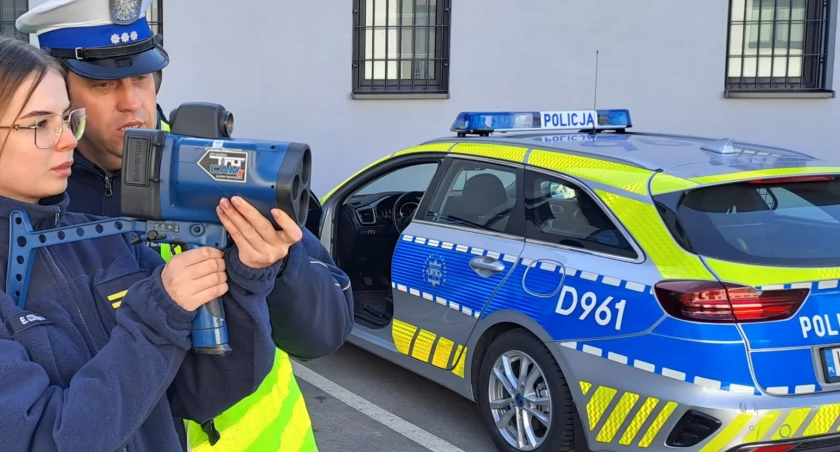 Pogoda , Policja Łukowie szuka ludzi pracy Zarobki Ponad - zdjęcie, fotografia