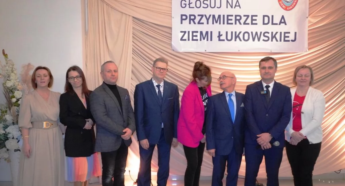 Polityka, Przymierze Ziemi Łukowskiej pokazało kandydatów Mieszanka młodości doświadczenia! - zdjęcie, fotografia