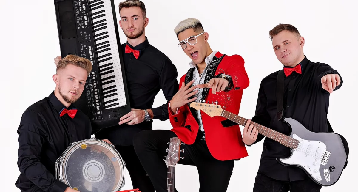 Pogoda , Dożynki Gminne Święto Plonów Krzywdzie disco  Discoboys i Loverboy - zdjęcie, fotografia
