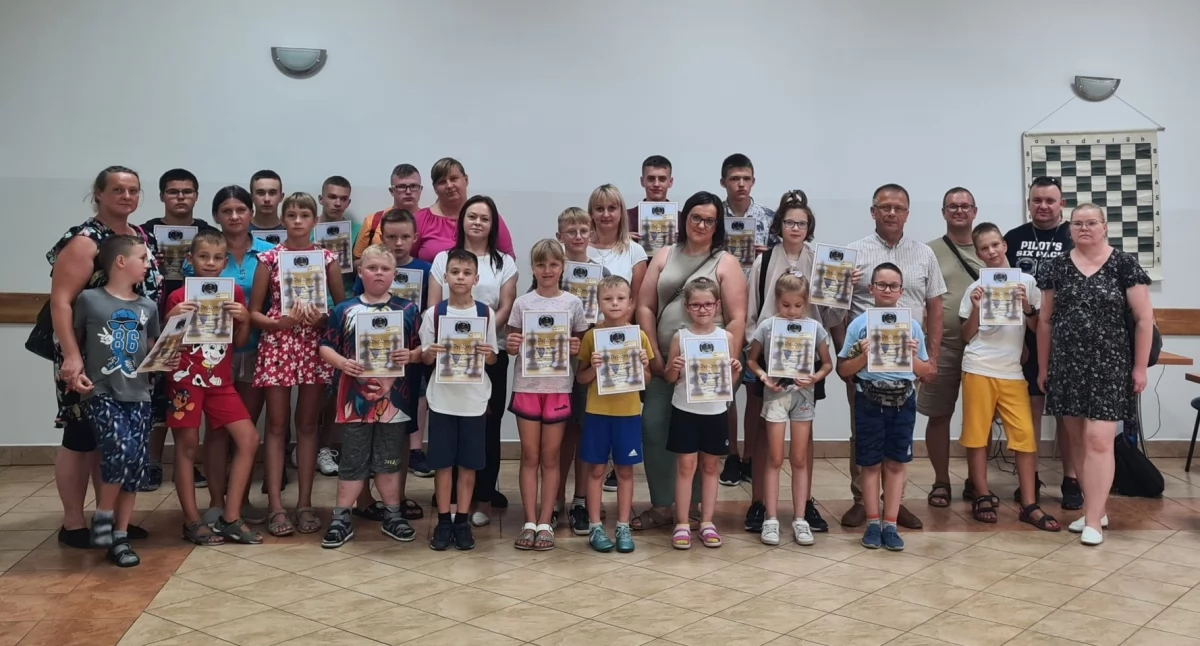 Młode talenty, Turniej szachowy Pierwszy Mistrzostwa Sukces juniorów Hetman Krynka - zdjęcie, fotografia