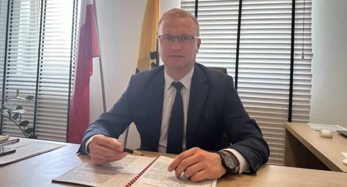Wójt gminy Adamów Karol Ponikowski
