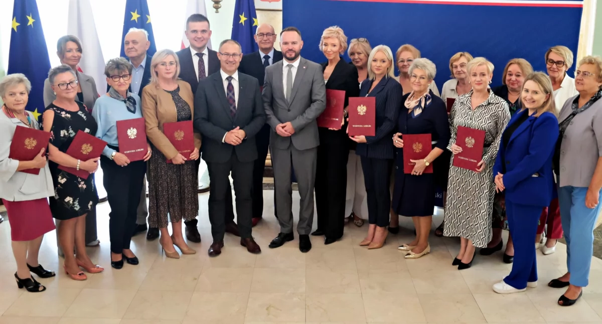 Polityka, Wiceburmistrz Łukowa Mateusz Popławski powołany Zespołu Ekspertów Polityki Senioralnej - zdjęcie, fotografia