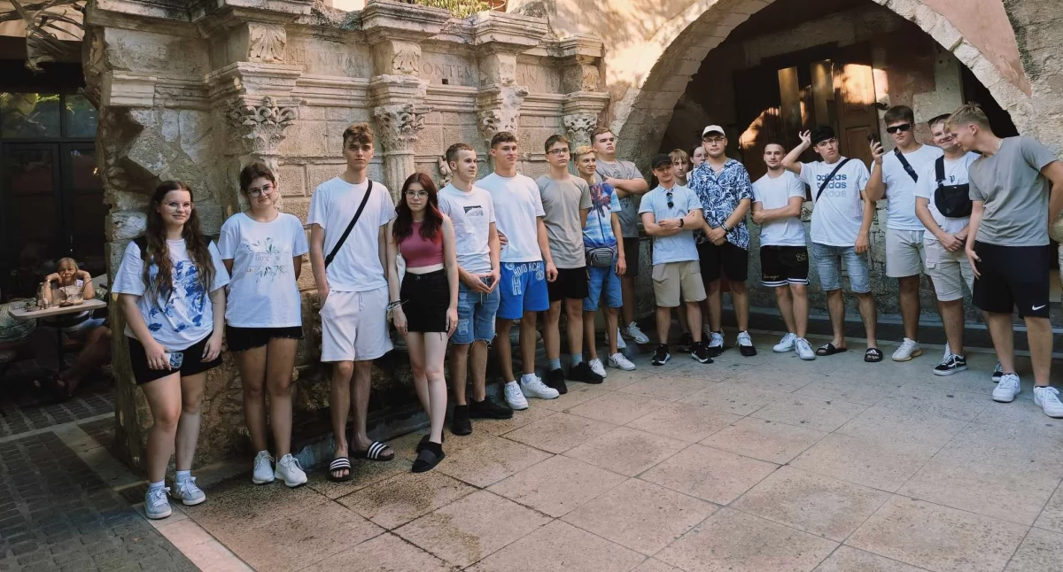 Szkolnictwo, Uczniowie łukowskich greckim szlaku zawodowym praktyki Krecie ramach programu - zdjęcie, fotografia