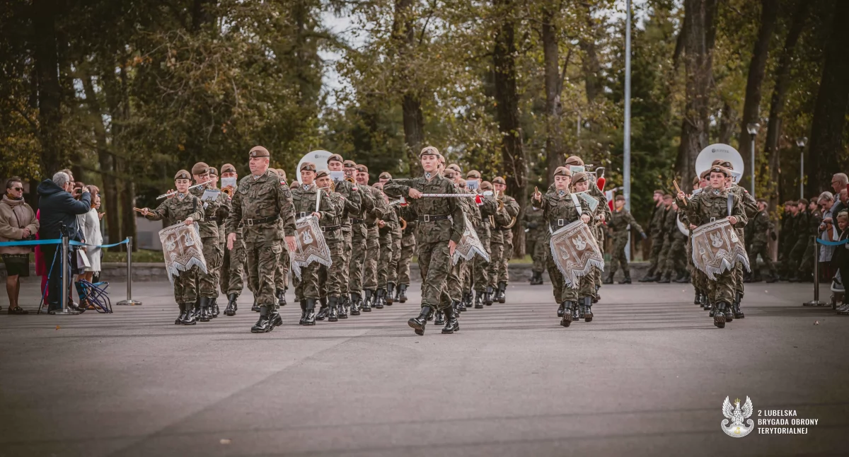 Historia, ochotników dołącza Lubelskiej Brygady Obrony Terytorialnej - zdjęcie, fotografia