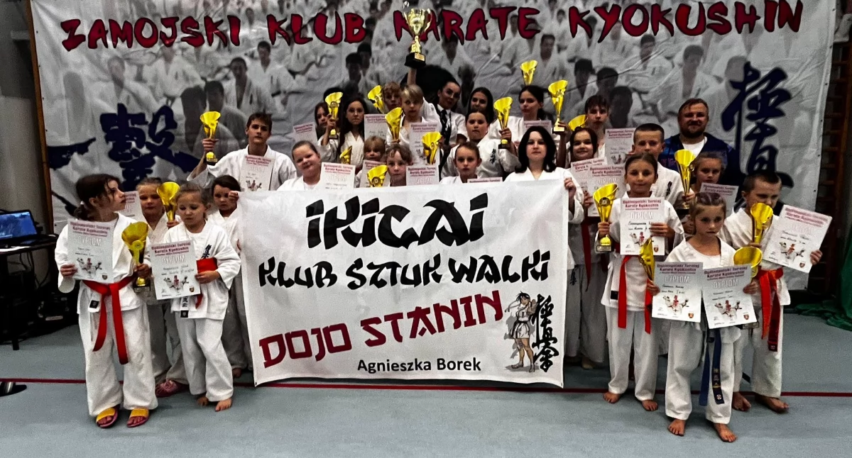Sukcesy sportowe, IKIGAI Stanin zdobywa pucharów Ogólnopolskim Turnieju Karate Kyokushin! (NASZ NEWS) - zdjęcie, fotografia