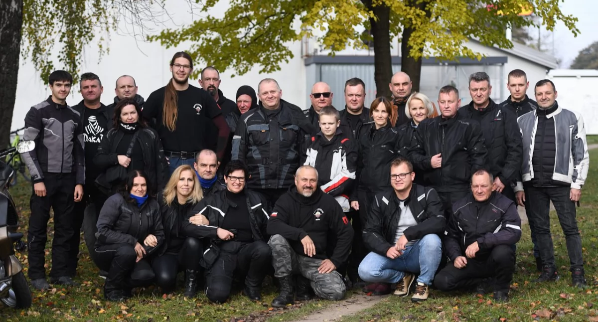 Informacje kulturalne, Motocykliści Łukowa podbijają Kazimierz Dolny zobacz wyglądał - zdjęcie, fotografia
