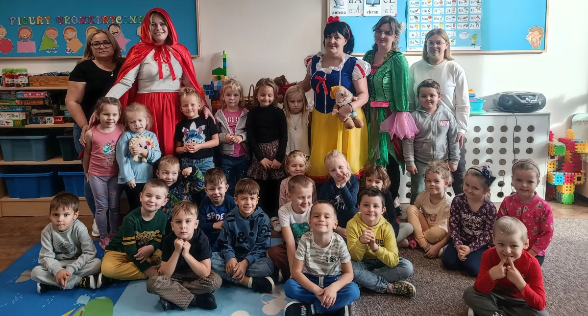 fot. Szkoła Podstawowa im. Świętego Jana Pawła II w Wólce Domaszewskiej