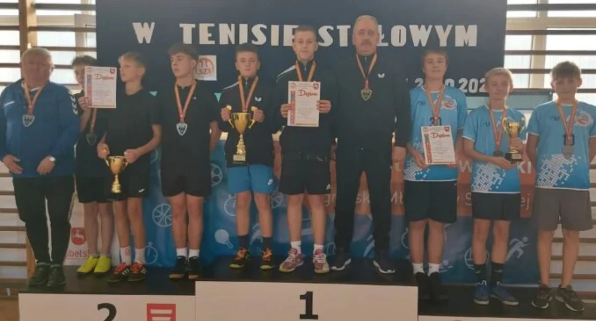 Sukcesy sportowe, Emocje najwyższym poziomie! Sukces uczniów Dębowicy Finale Wojewódzkim Igrzysk Młodzieży Szkolnej! - zdjęcie, fotografia