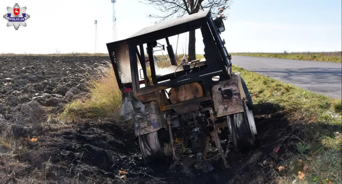 Wypadki, Imprezowy ciągnikiem! latek ukradł traktor spalił rowie - zdjęcie, fotografia
