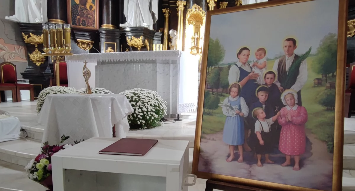 Fot. Parafia Podwyższenia Krzyża Świętego w Łukowie 