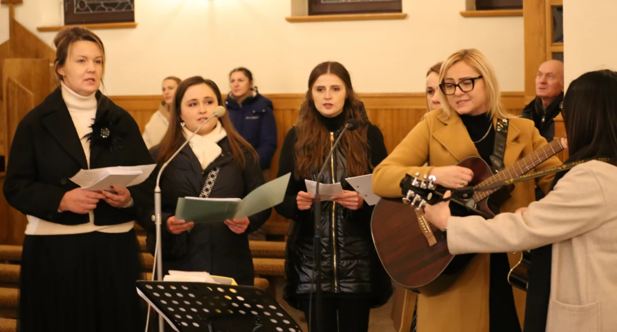Fot. Parafia NMP Matki Kościoła w Łukowie/Biuro Pielgrzymkowo-Turystyczne Arka Siedlce Łuków/Podlasie24.pl WIARA/Podlasie24.pl