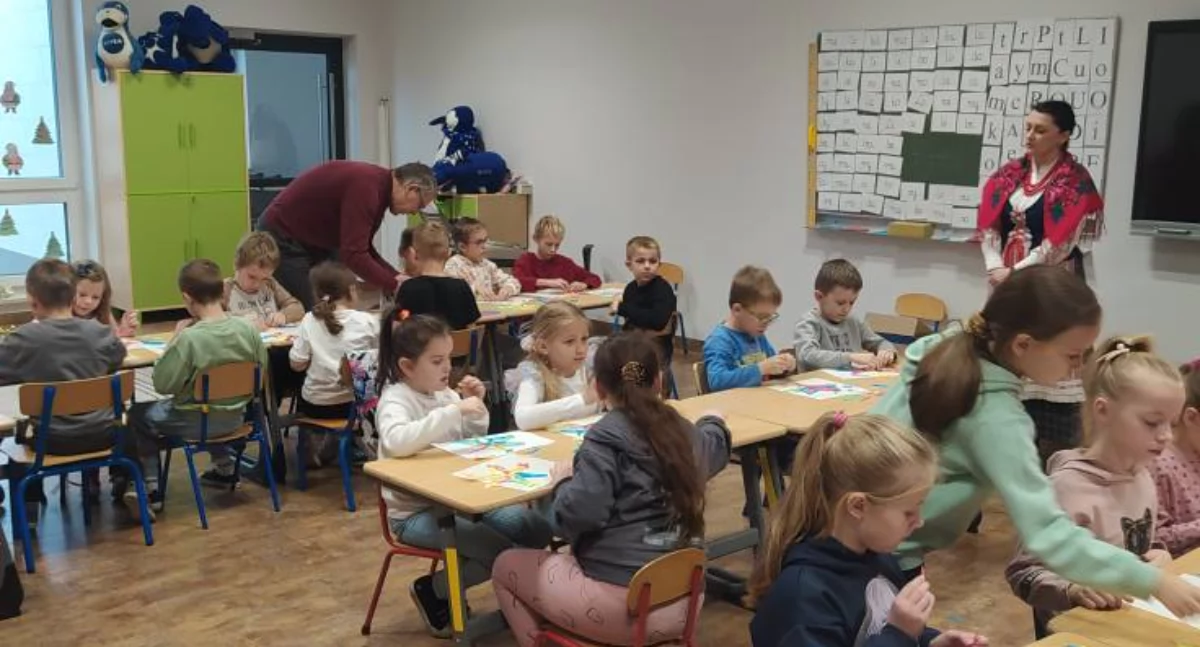 fot. Szkoła Podstawowa im. Świętego Jana Pawła II w Wólce Domaszewskiej