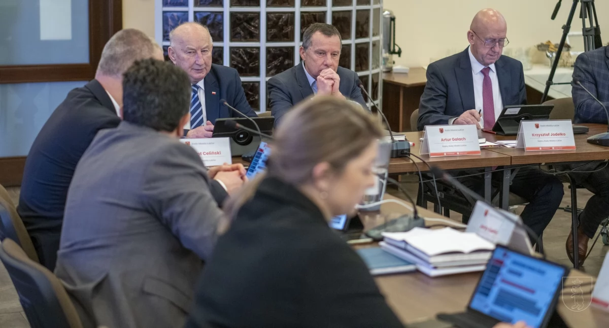 Polityka, Łuków przyszłość Projekt adaptacyjny zmiany klimatu szansą dofinansowanie - zdjęcie, fotografia