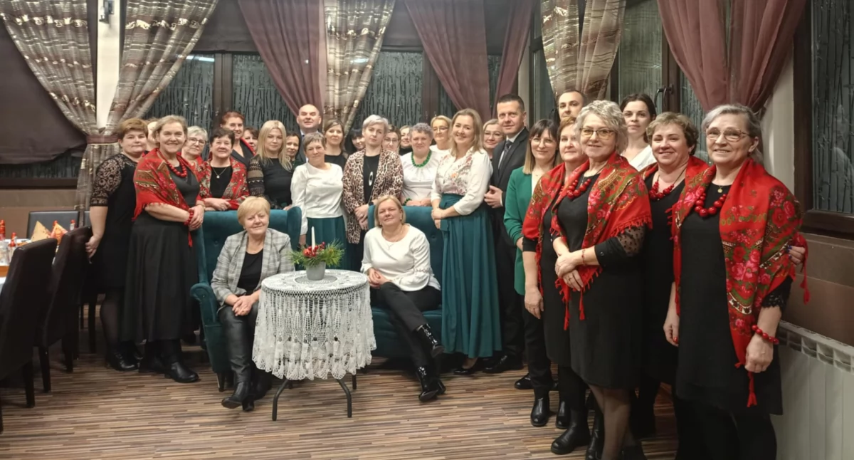 Wiadomości Partnera, Pierwsze spotkanie opłatkowe Kół Gospodyń Wiejskich Gminy Wojcieszków - zdjęcie, fotografia