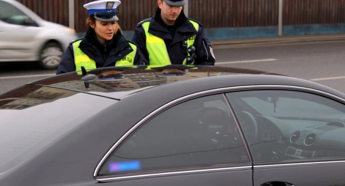 Policja, Łukowska drogówka tropie piratów drogowych zatrzymane prawa jazdy! - zdjęcie, fotografia