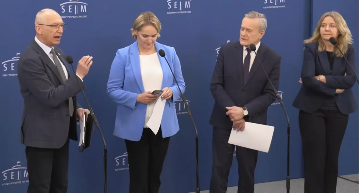 Konferencja prasowa posłów Prawa i Sprawiedliwości