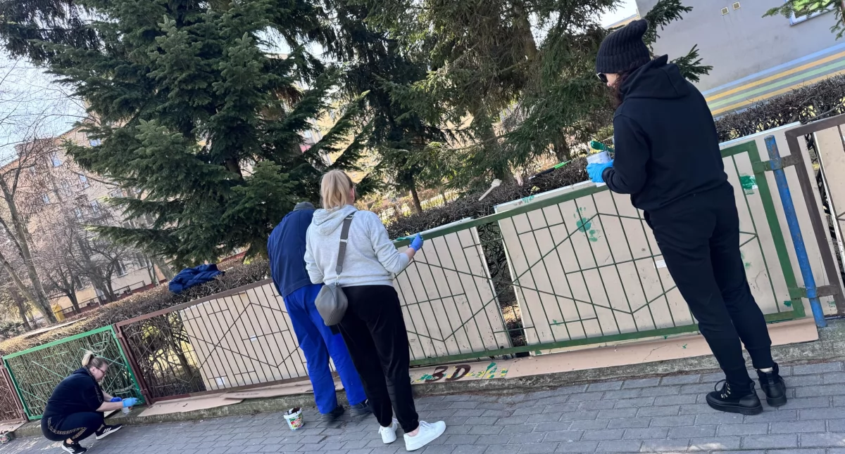 Szkolnictwo, Łuków Rodzice uczniowie razem! rozkwita wiosnę - zdjęcie, fotografia