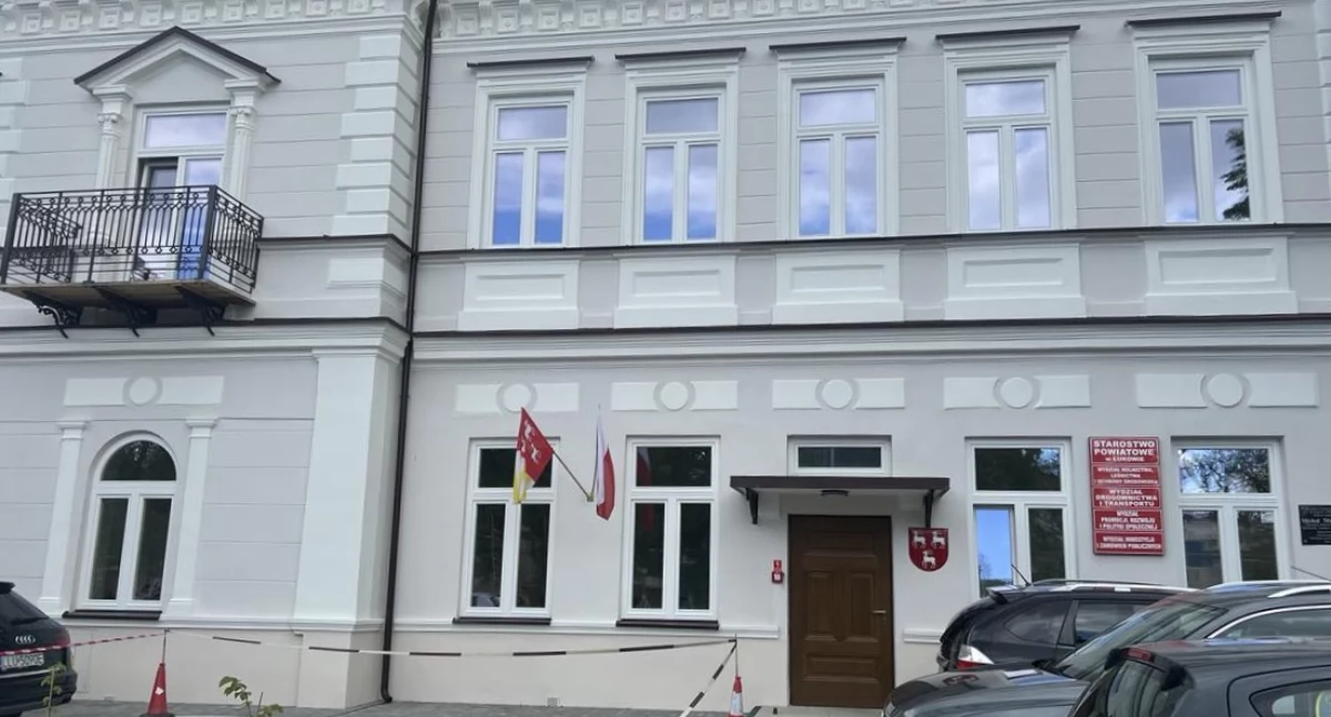 Wiadomości Partnera, tylko remont! Powiat Łukowski stawia przyszłość sprawdź zmienia - zdjęcie, fotografia