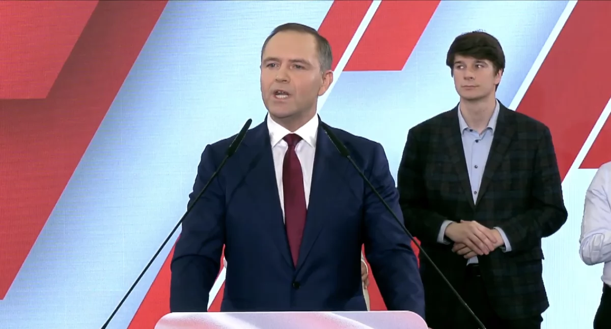 Polityka, Prawie Nawrockiego Staninie Trzaskowski szans podium - zdjęcie, fotografia