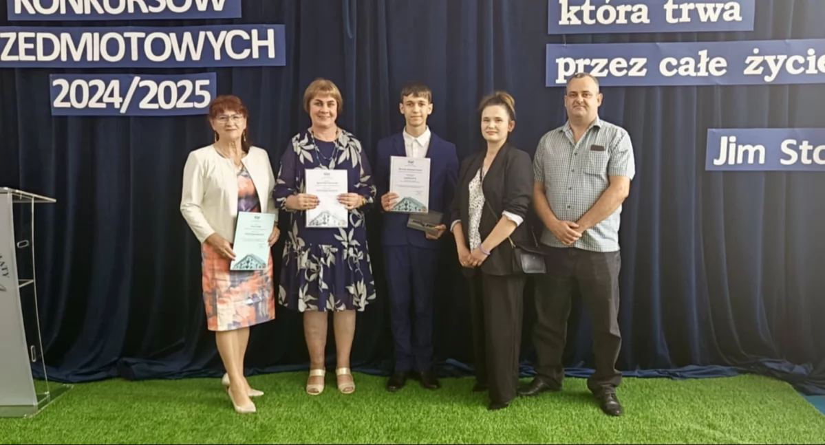 fot. Szkoła Podstawowa im. Świętego Jana Pawła II w Wólce Domaszewskiej