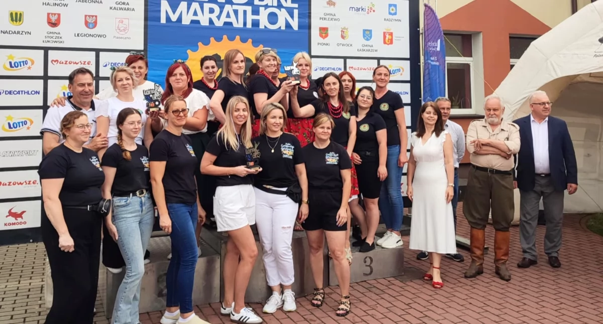 Wiadomości Partnera, Zapomnij rekordach trasy Prawdziwym zwycięzcą maratonu został… chleb smalcem Różanek (FOTO) - zdjęcie, fotografia