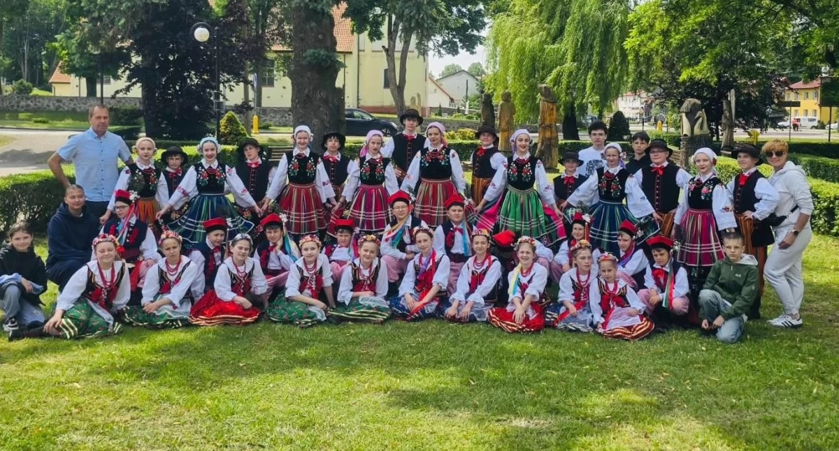 Informacje kulturalne, sekret „Łukowiaków” Odpowiedź znaleźli jeziorem - zdjęcie, fotografia