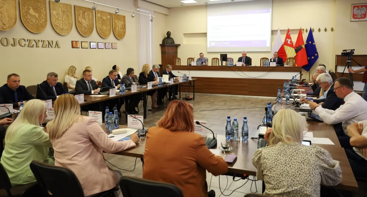 Sesja Rady Powiatu Łukowskiego