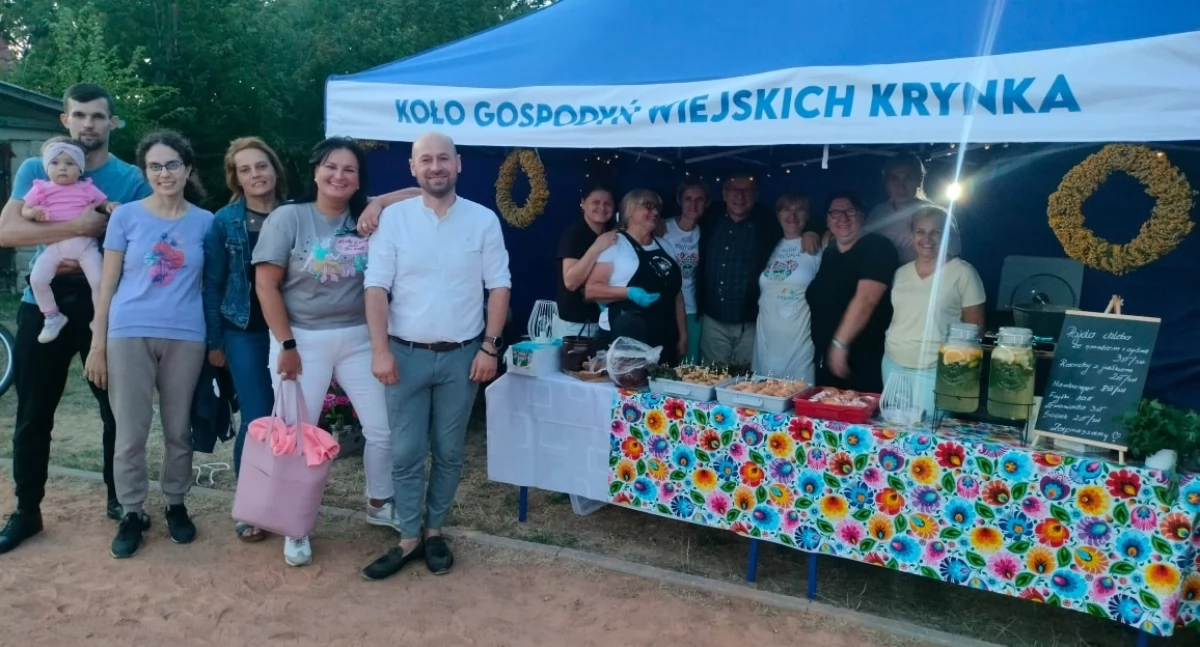 Akcje Charytatywne i Wsparcie, Filmowa magia gwiazdami Gminie Łuków (FOTO) - zdjęcie, fotografia