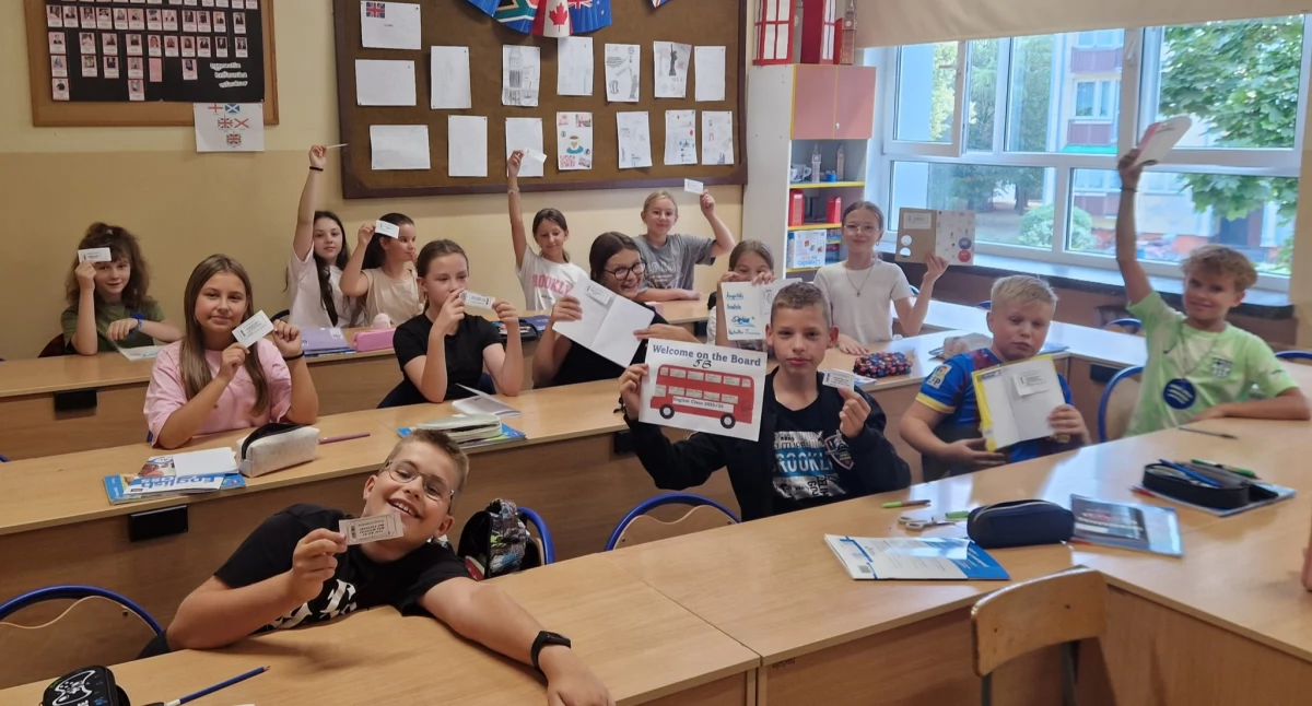Szkolnictwo, Podróż angielskiego świata Łukowie nietypowe rozpoczęcie szkolnego! - zdjęcie, fotografia