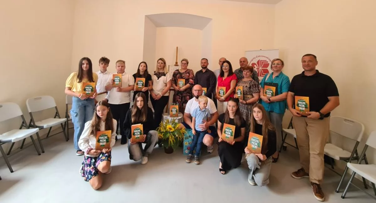 fot. Biblioteka w Woli Mysłowskiej im. Gustawa Wyssogoty-Zakrzewskiego