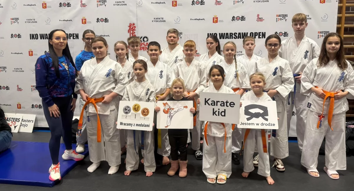 Sukcesy sportowe, Wielki triumf Ikigai Klubu Sztuk Walki Stanin pucharów miejsce Warsaw - zdjęcie, fotografia