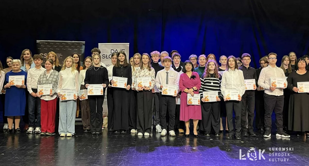 Informacje kulturalne, Sukces młodych talentów Łukowa! cztery nagrody recytatorów Wojewódzkim Turnieju Lublinie! - zdjęcie, fotografia