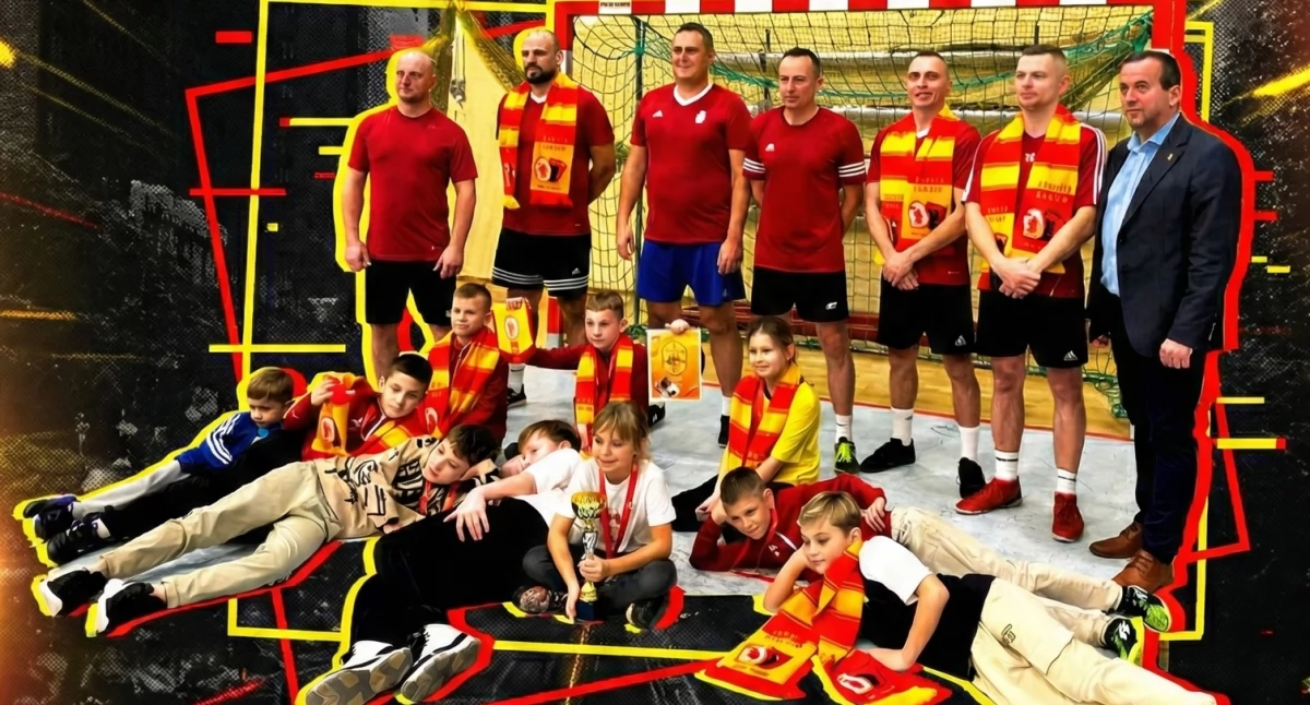 Sukcesy sportowe, Rodzice boisko! Wyjątkowy łukowskiej Jedynce - zdjęcie, fotografia