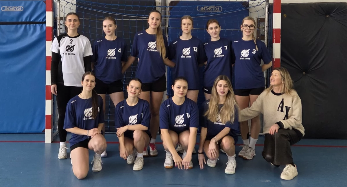 fot. IV Liceum Ogólnokształcące im. Jana Pawła II w Łukowie