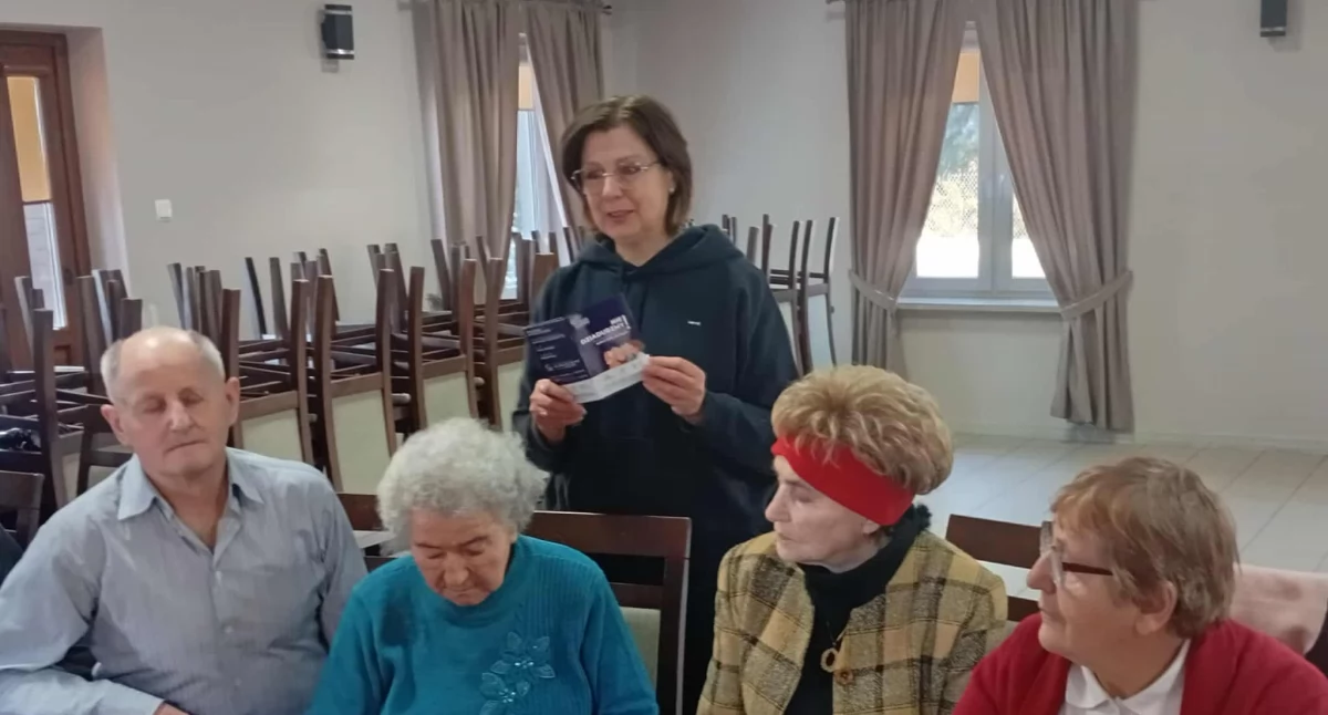 Akcje Charytatywne i Wsparcie, Gmina Łuków Seniorzy Gołąbek szacunku dziadurzeniu - zdjęcie, fotografia