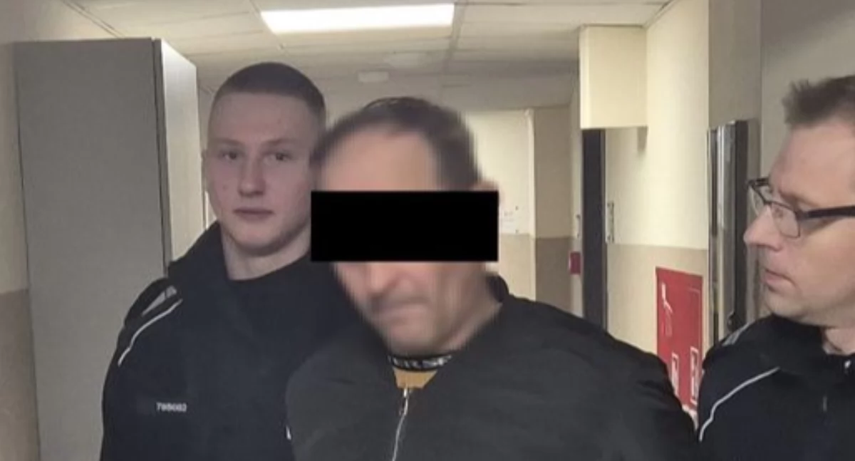 Policja, Chciał spalić zginęły kluczyki Szokujący finał awantury gminie Adamów - zdjęcie, fotografia