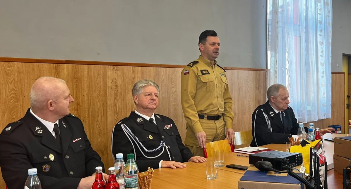 Straż Pożarna, Serokomla zarząd nowoczesny sprzęt strażaków ochotników - zdjęcie, fotografia