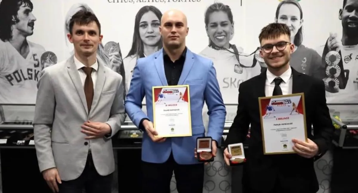 Sukcesy sportowe, Nokaut głosowaniu! Łukowianin podium województwie dokonał - zdjęcie, fotografia