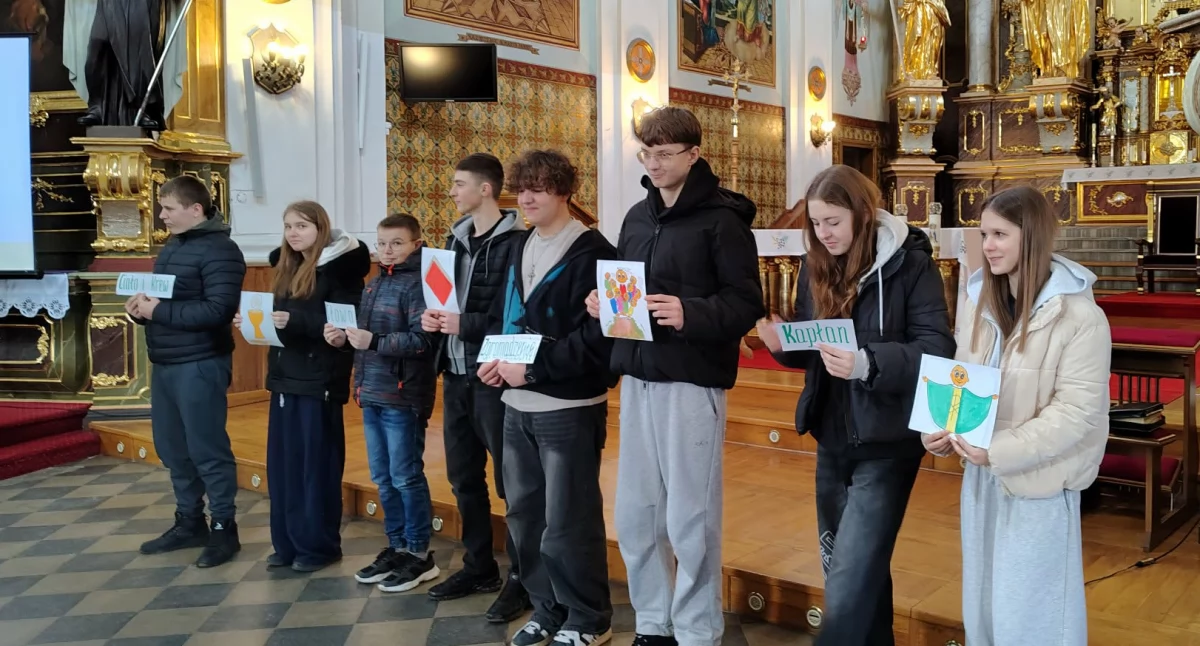 Fot Post Karmel Wola Gułowska