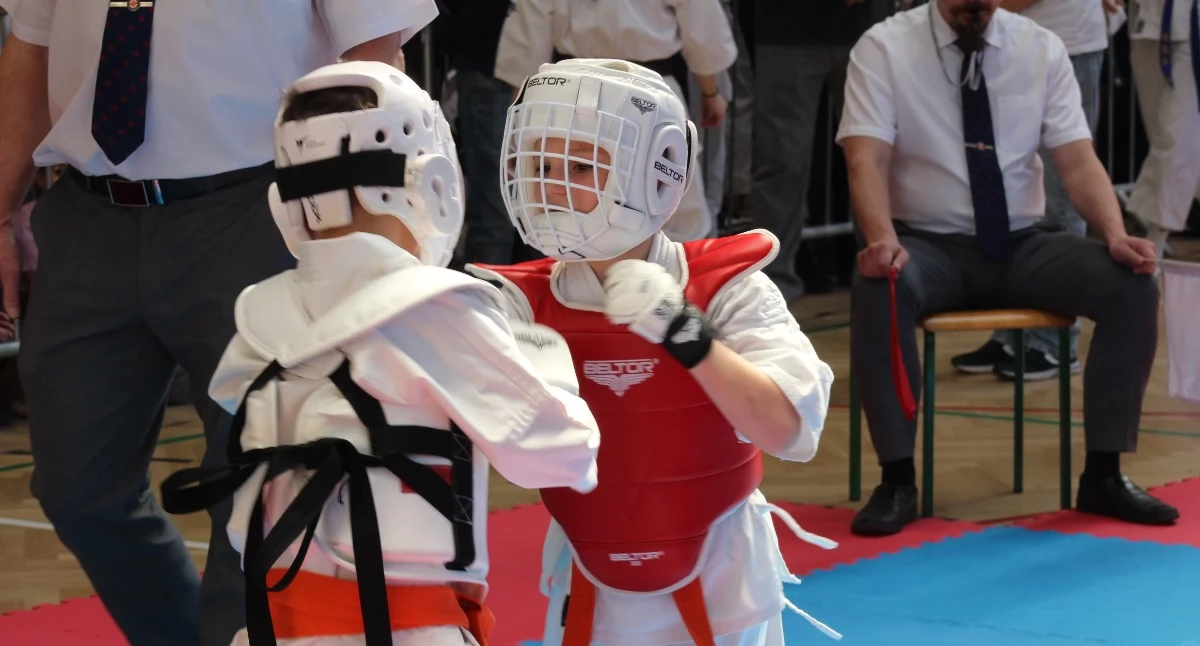 Sukcesy sportowe, Ponad zawodników wielkie emocje Staninie! Zobacz zdjęcia - zdjęcie, fotografia