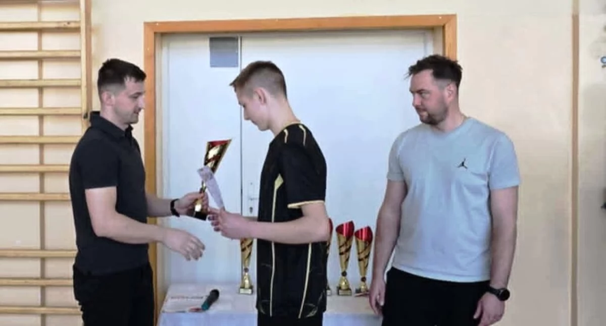 Sukcesy sportowe, Aleksandrowie Emocje stołach lista zwycięzców - zdjęcie, fotografia
