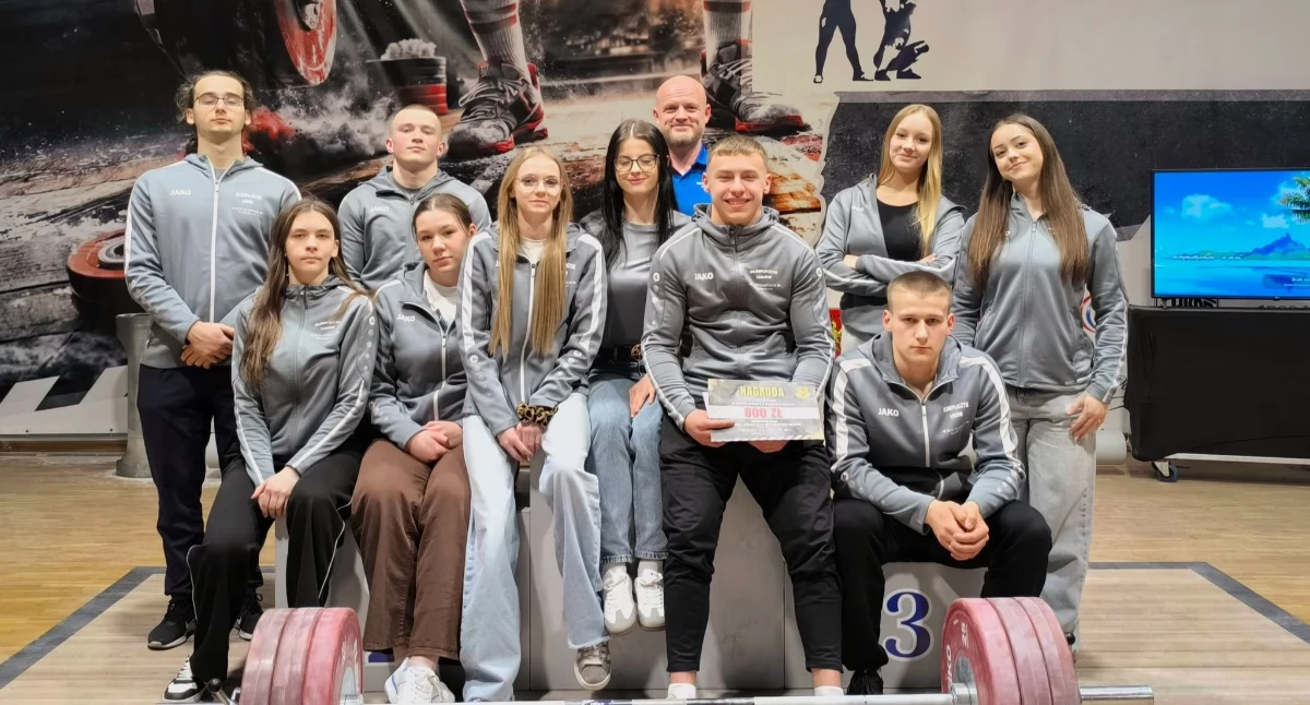 Olimpijczyk Łuków z 4 medalami MP w Ciechanowie. Złoto Młynarczyk, złoto Ognik, brąz Linkiewicz, srebro Borkowskiego i 3. miejsce klubowo.