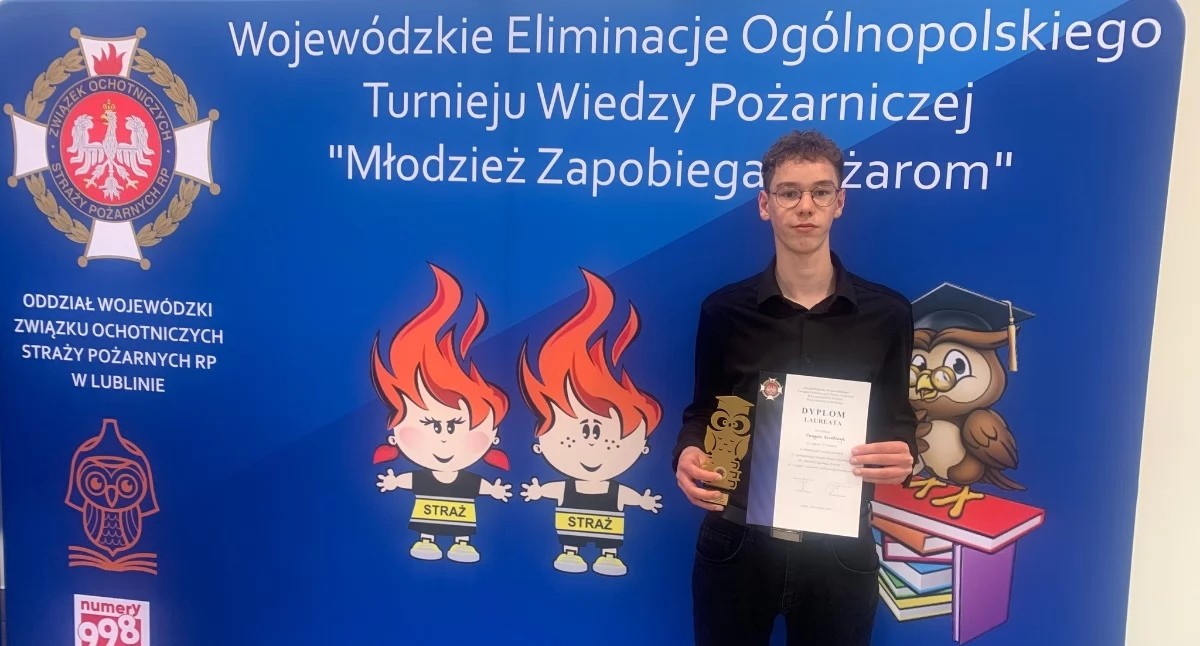 Szkolnictwo, Turniej Wiedzy Pożarniczej Lublin Uczeń Łukowa Grzegorz Kowalczyk trzeci województwie lubelskim - zdjęcie, fotografia