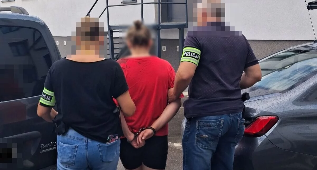 Wypadki, HORROR DRODZE! Wjechała volkswagenem matkę dwójką małych dzieci śmigłowce akcji latka areszcie! - zdjęcie, fotografia