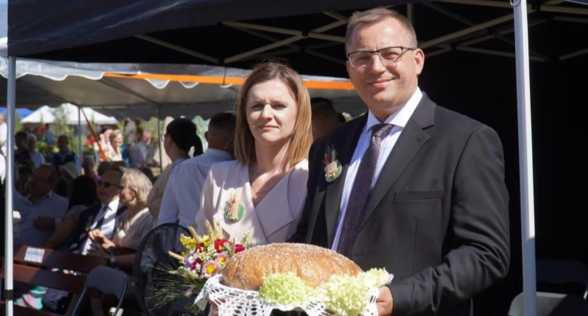 Wiadomości Partnera, gminie Serokomla rozpoczęły dożynki Korowód święta zachwycające wieńce [ZDJĘCIA] - zdjęcie, fotografia