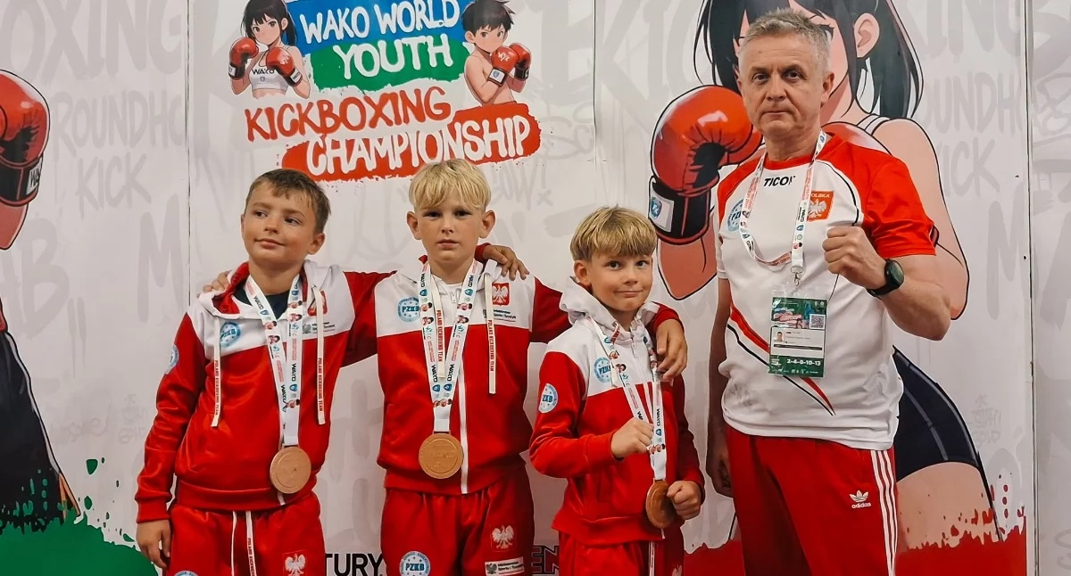 Sukcesy sportowe, medal Mistrzostw Świata! Młodzi reprezentanci Łuków stanęli podium czempionatu globu - zdjęcie, fotografia